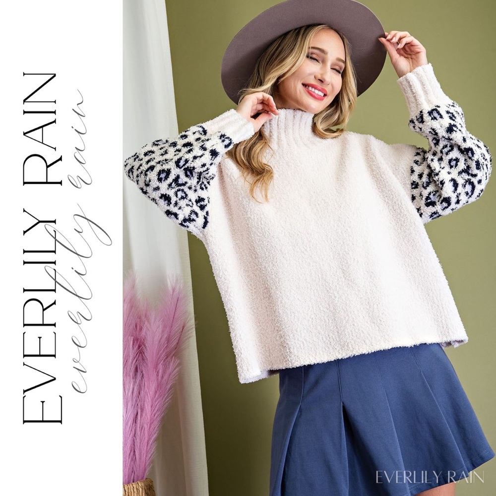 Soft Fleece Mock Neck Sweater - Picture 2 of 13